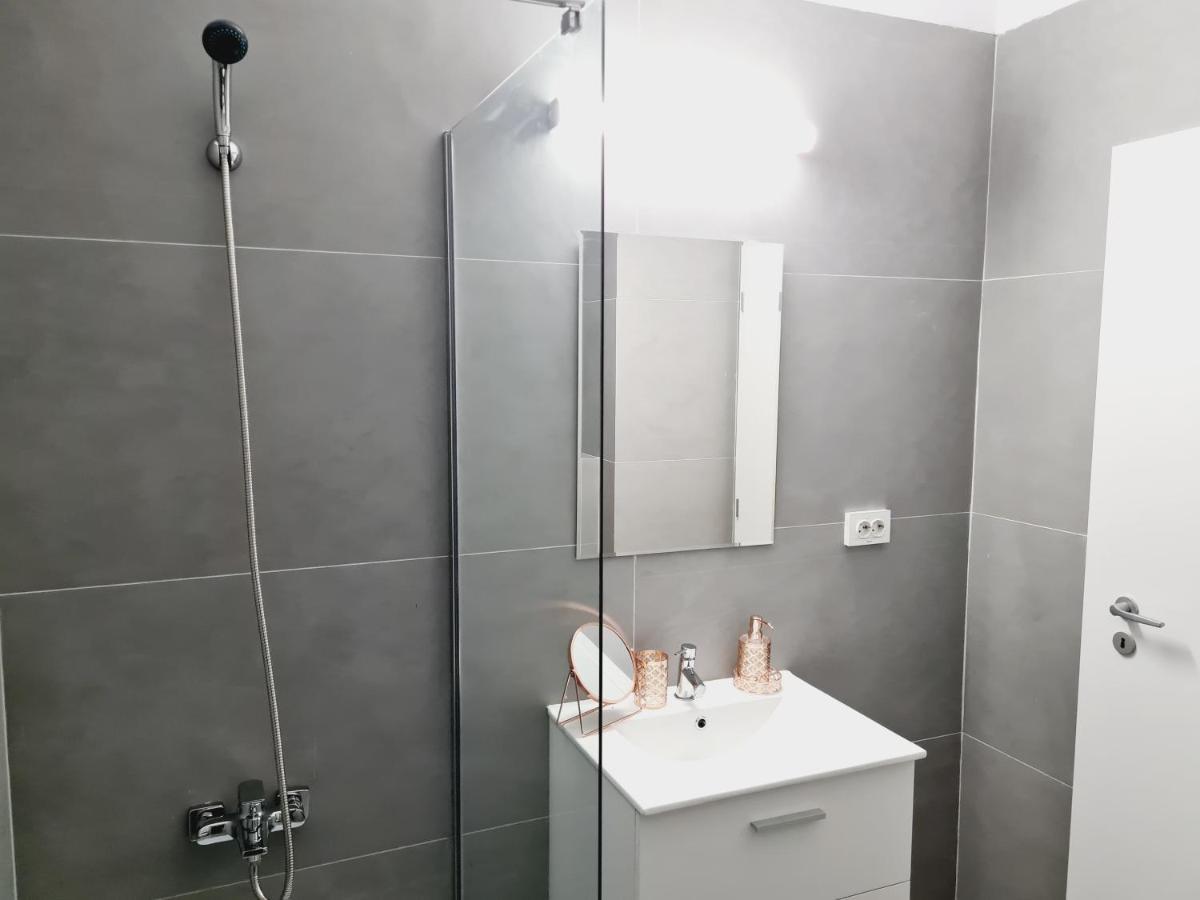 Lovely Ultracentral Apartment With Parking Клуж-Напока Екстериор снимка